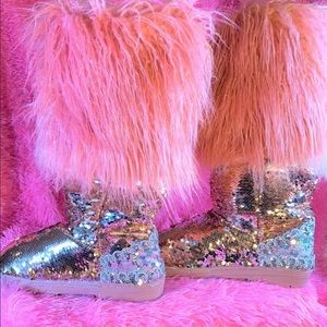 Reversible Sequin Pink Faux Fur Boots